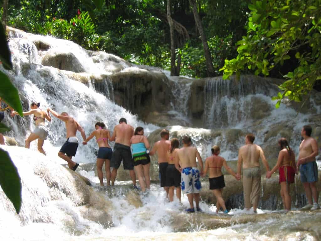 dunns-rIver-falls-jamaica